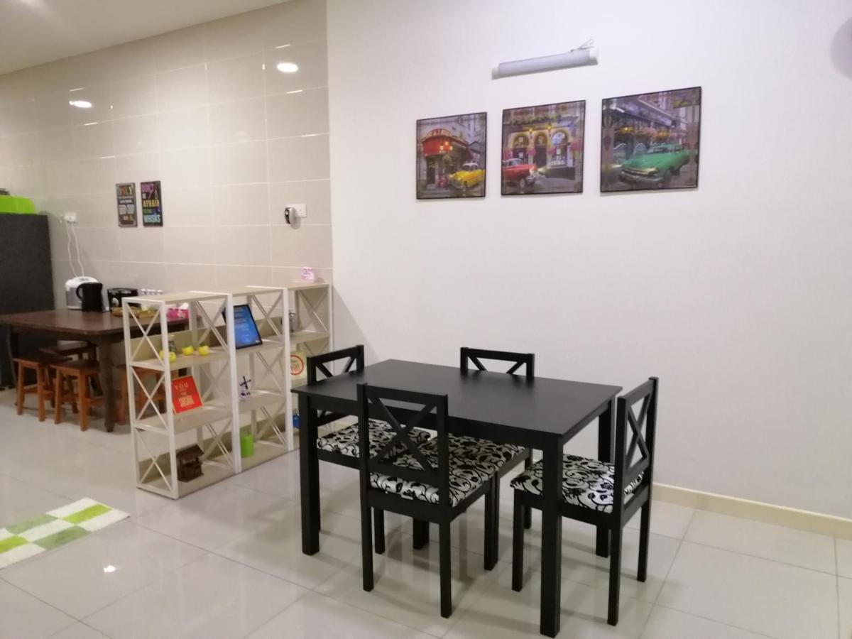 A&D Home-Stay @Kota Warisan, Сепанг Екстериор снимка